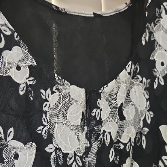 Lane Bryant Black and White Floral‎ Midi Dress Size 16 - Picture 9 of 11